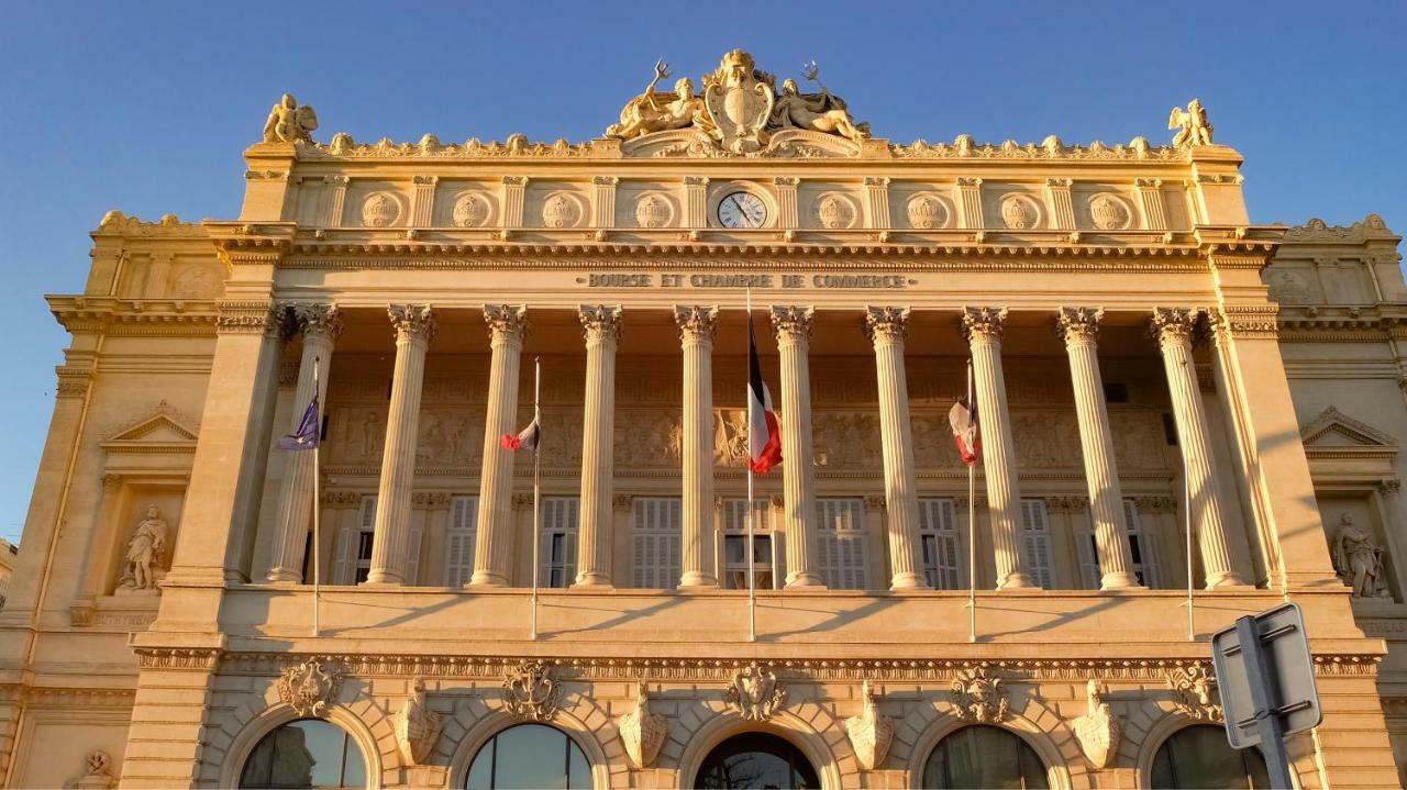 La Vie Est Belle - Longchamps-Canebiere-Gare Marseilles Exterior foto